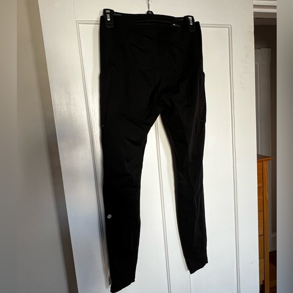 Black lululemon leggings - Picture 4 of 6
